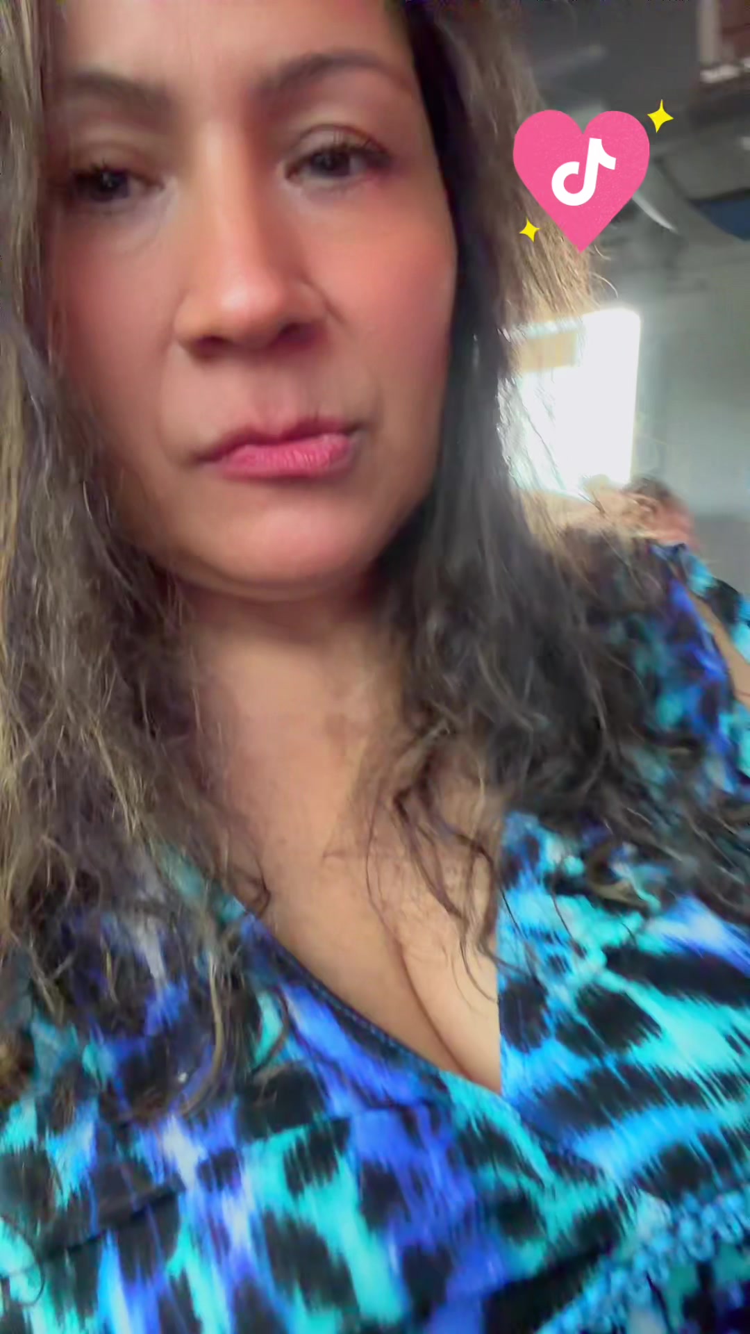 @Ayzanoa alegre❤️