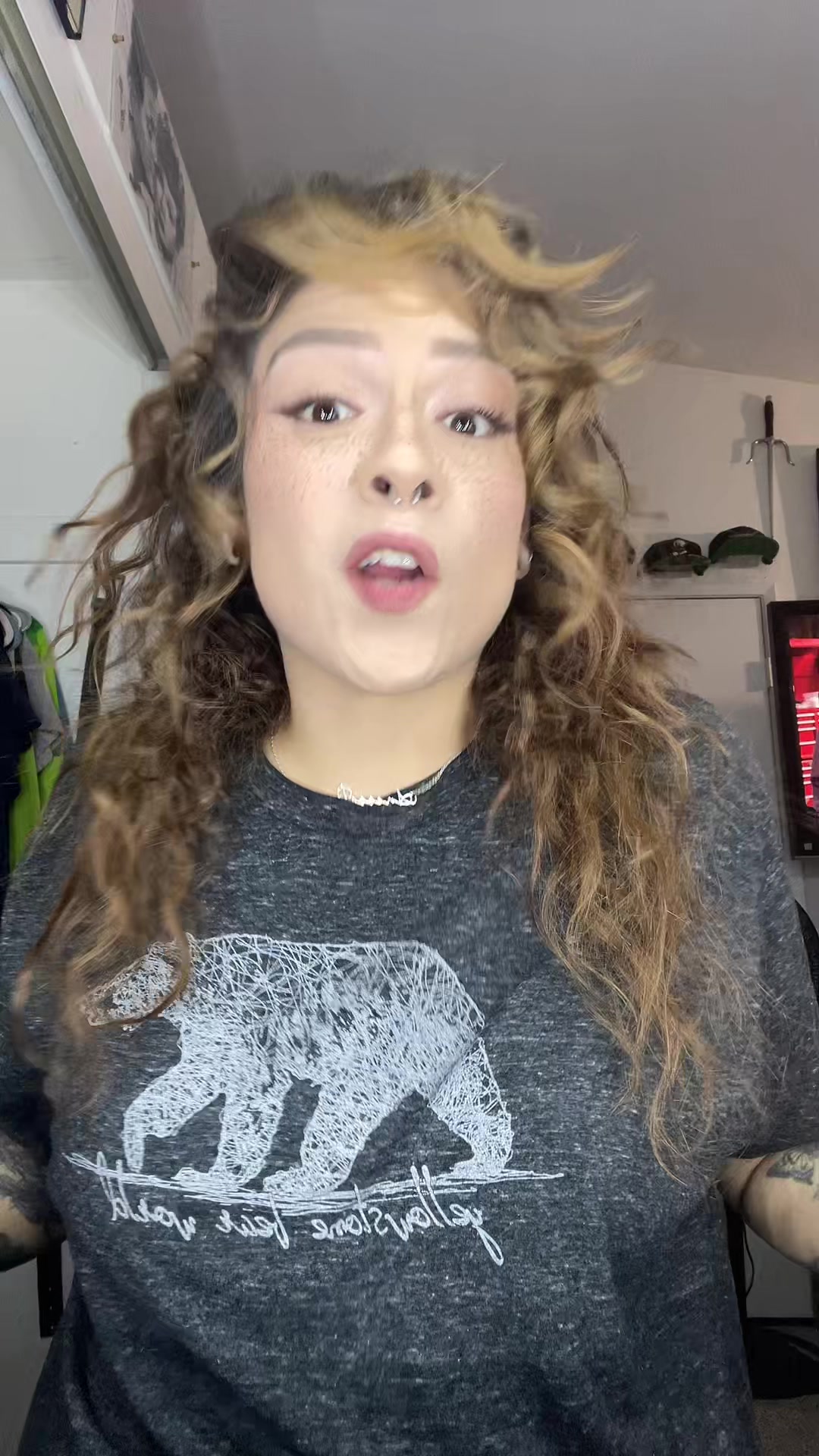 @anessarae