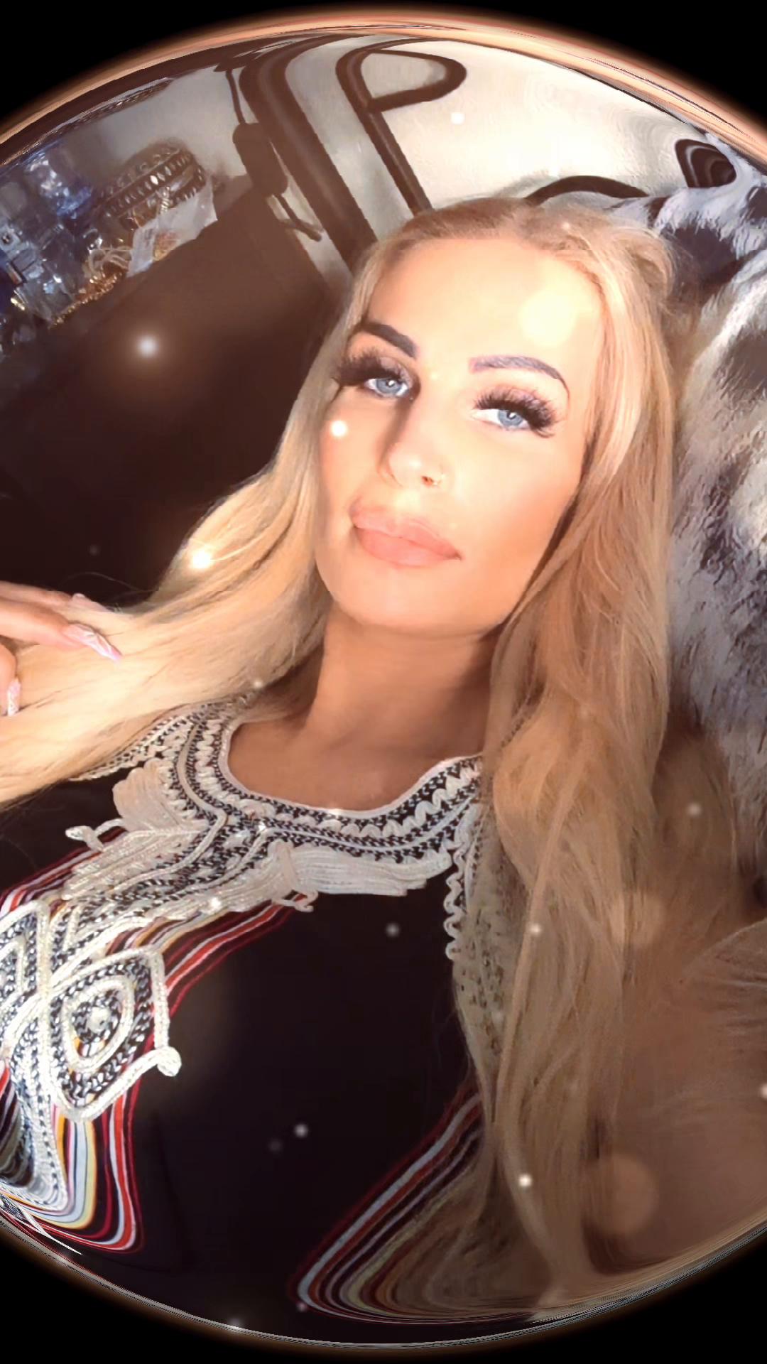 @melanieVM