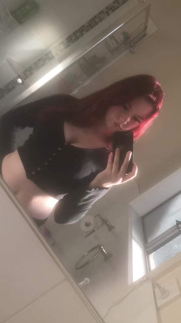 @𝐶𝑟𝑦𝑠𝑡𝑎𝑙🥀🖤