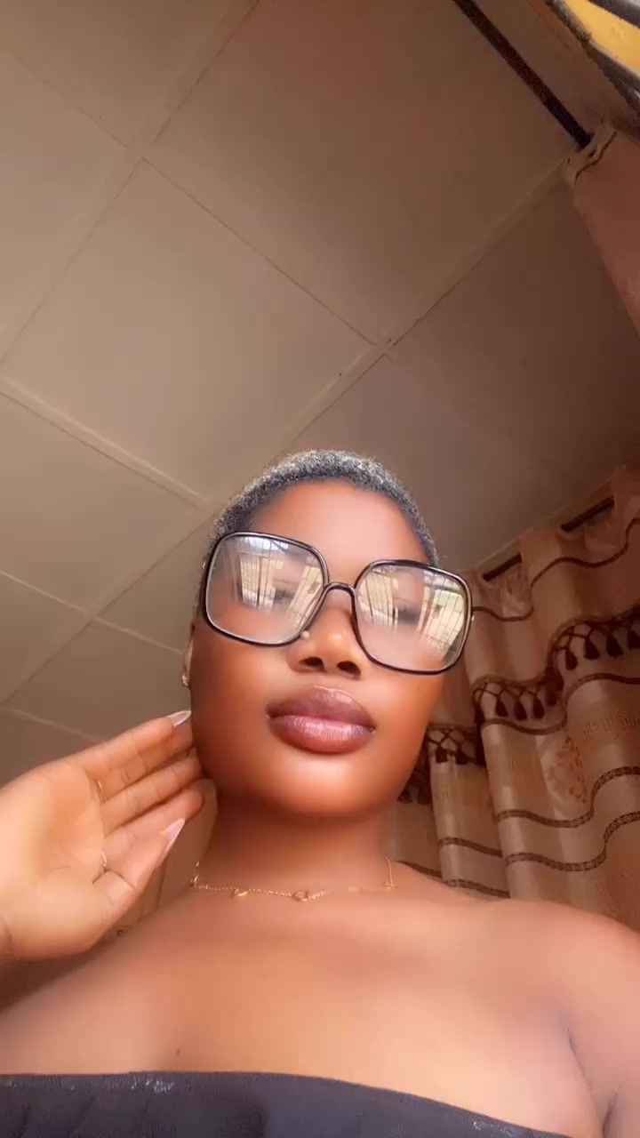 @Oluwa_Phunmi_ke ♎️🥀