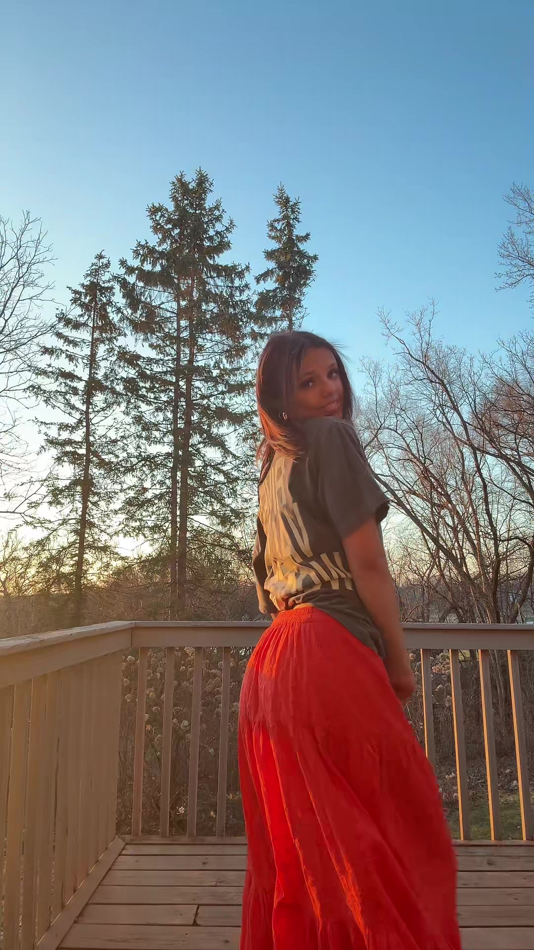 @bella