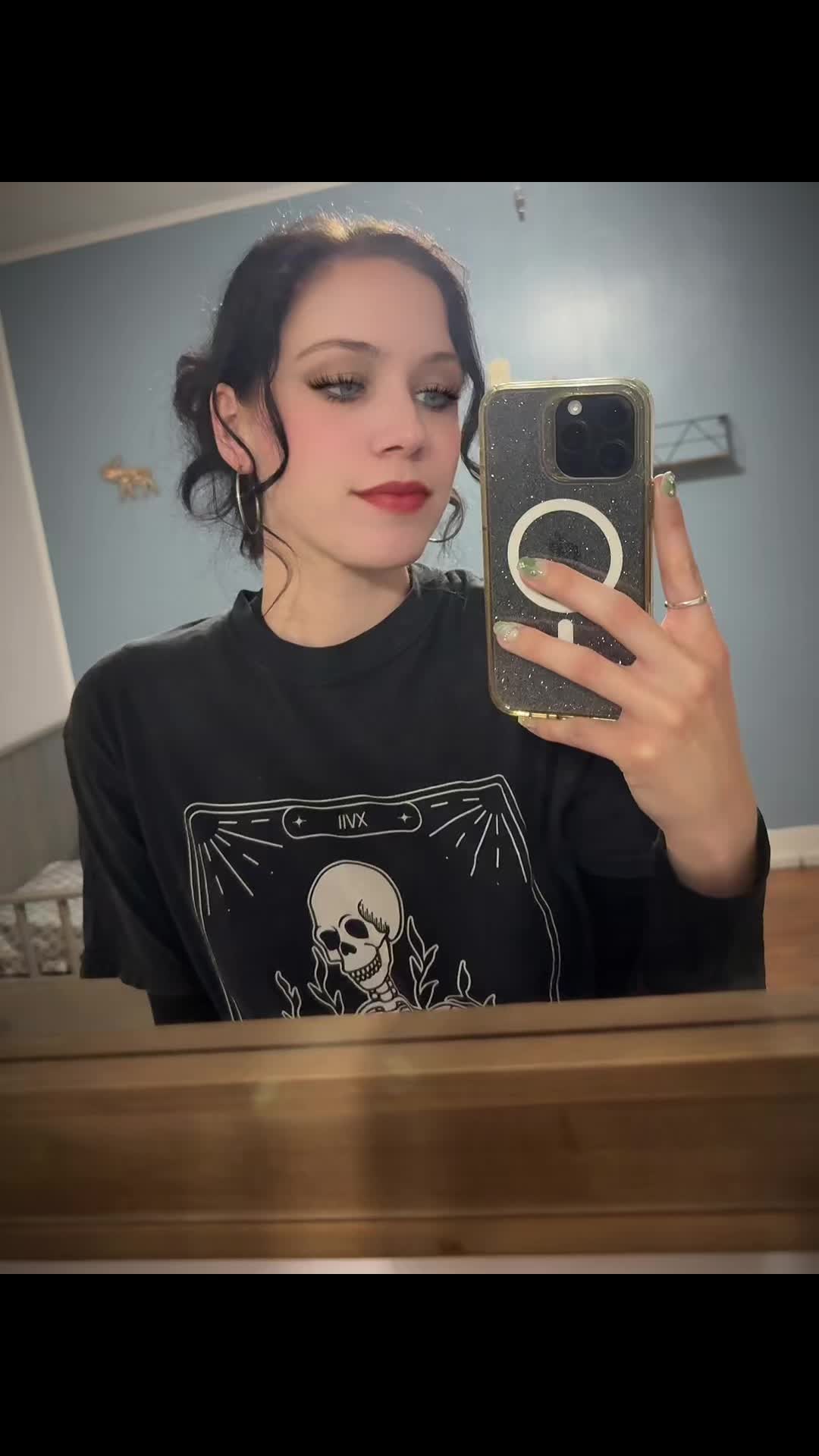 @Megan 🖤 ☕️ 🎧