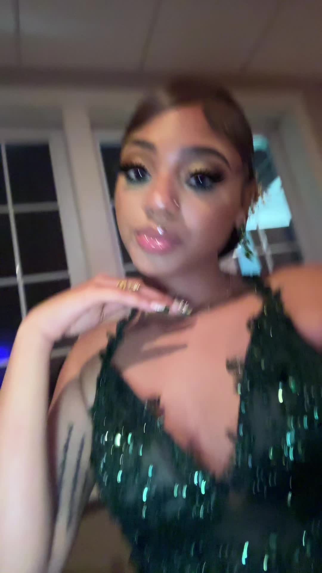 @niyahk