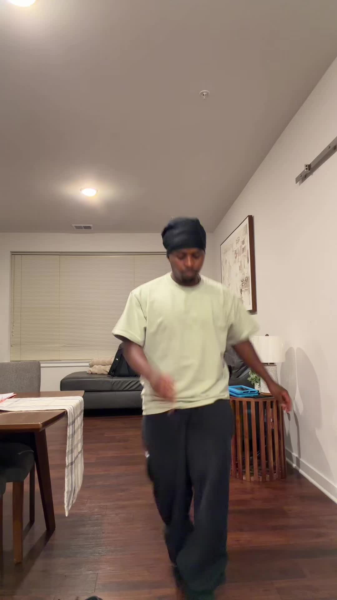 @Kb