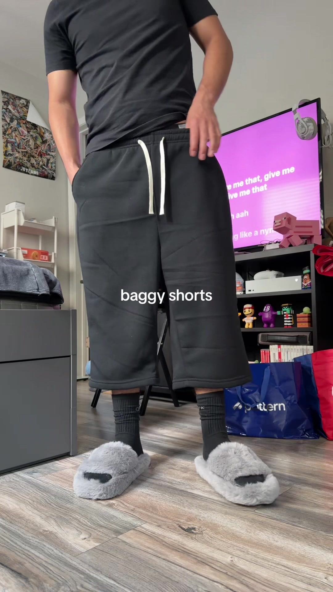 @parannoyed_