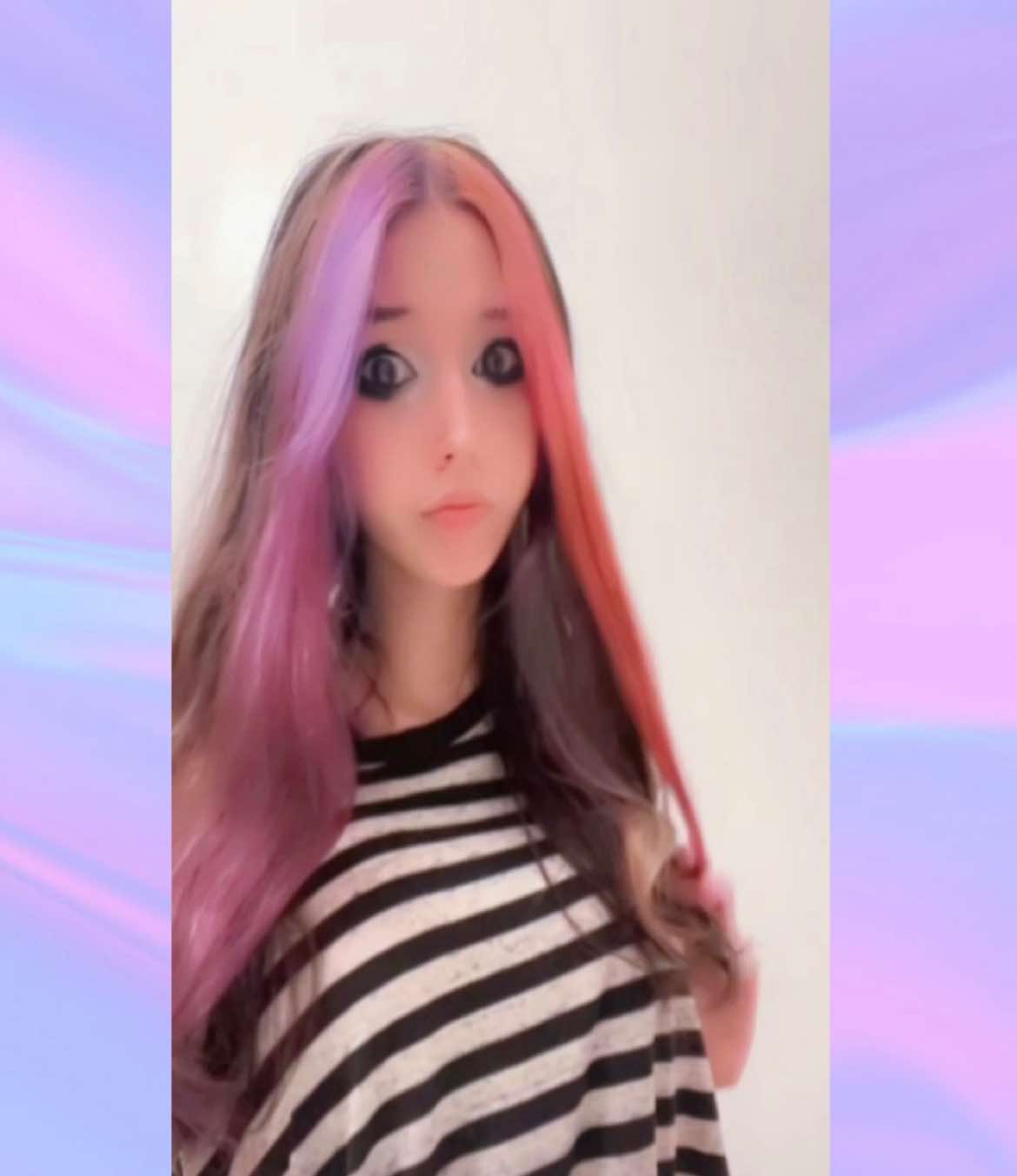 @Zoe Little 🤍ྀི🪽 ⋆✴︎˚。⋆