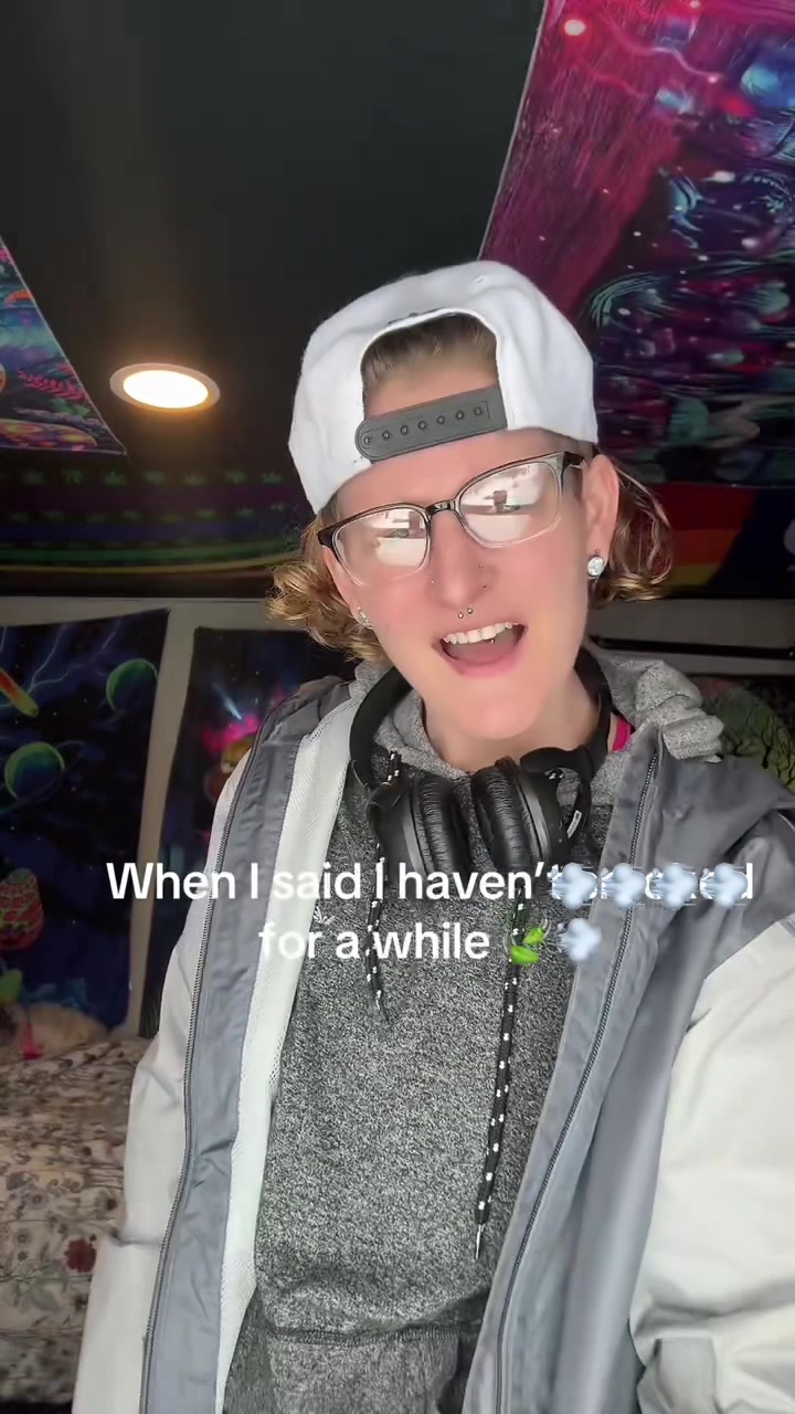 @lezbo32