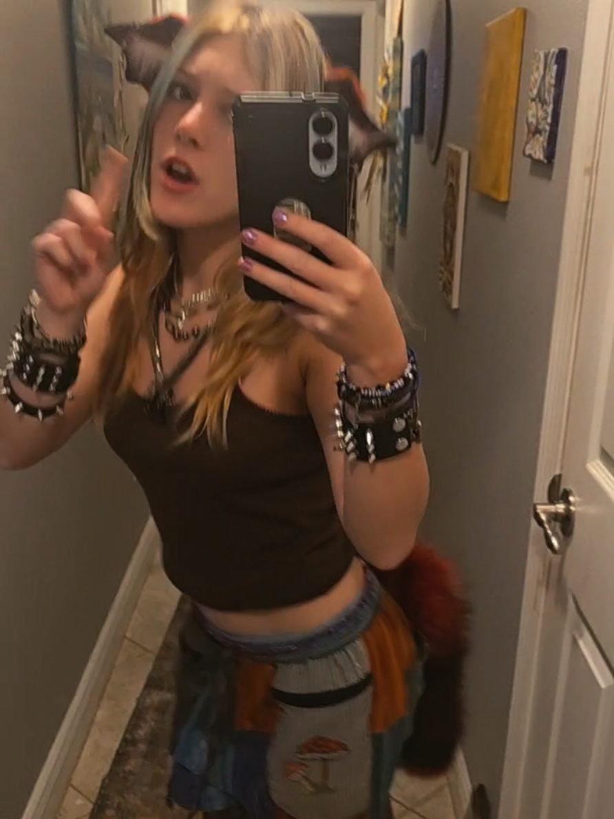 @Jaylee_exists