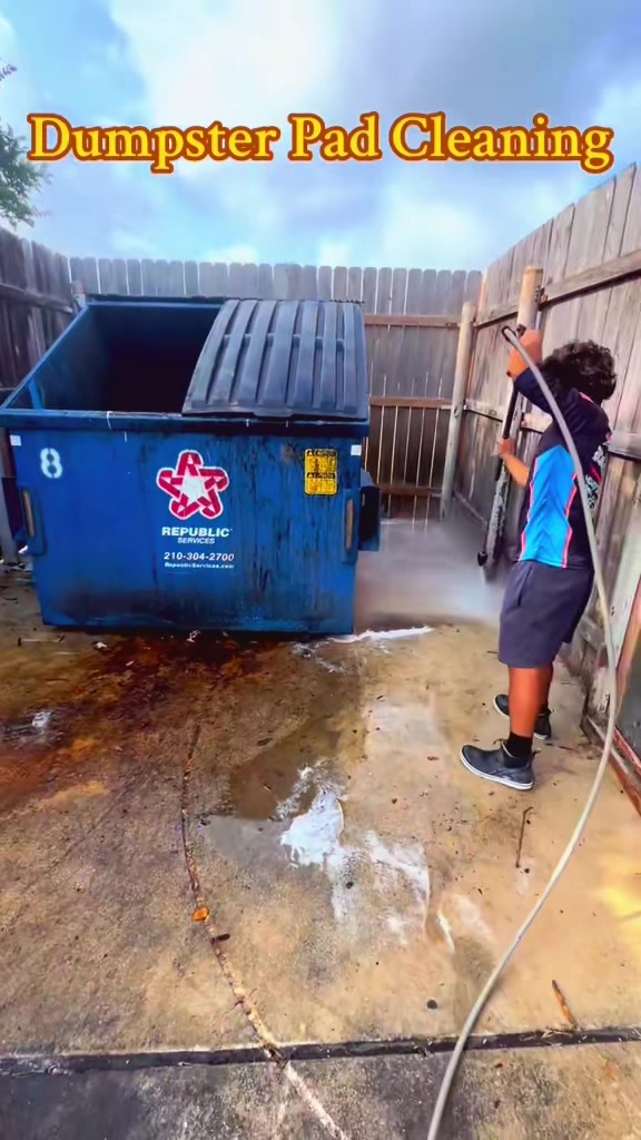 @Dannys Power Washing LLC