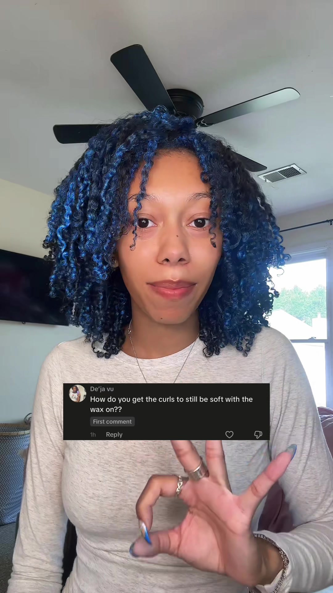 @AYSIA NICOLE