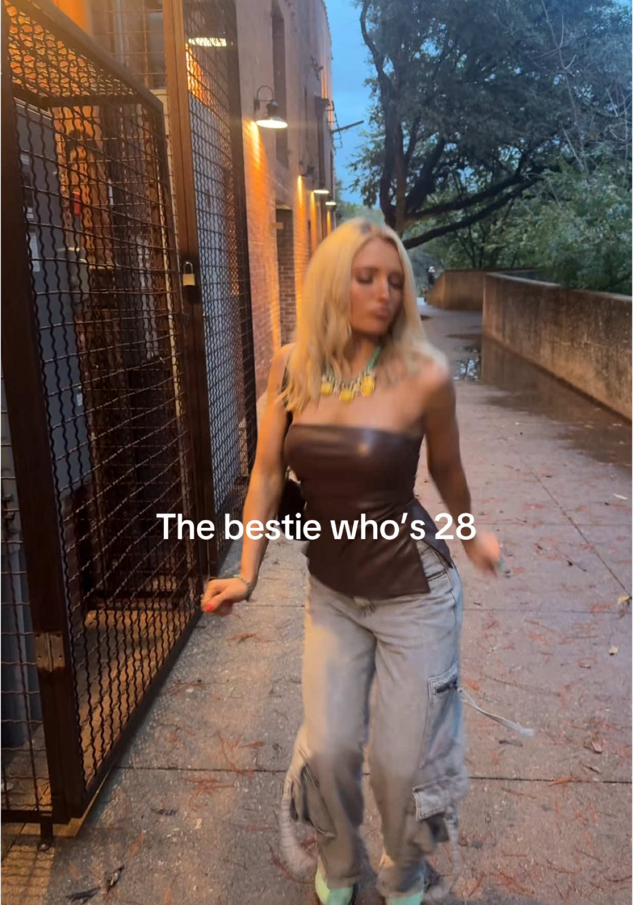@Liv