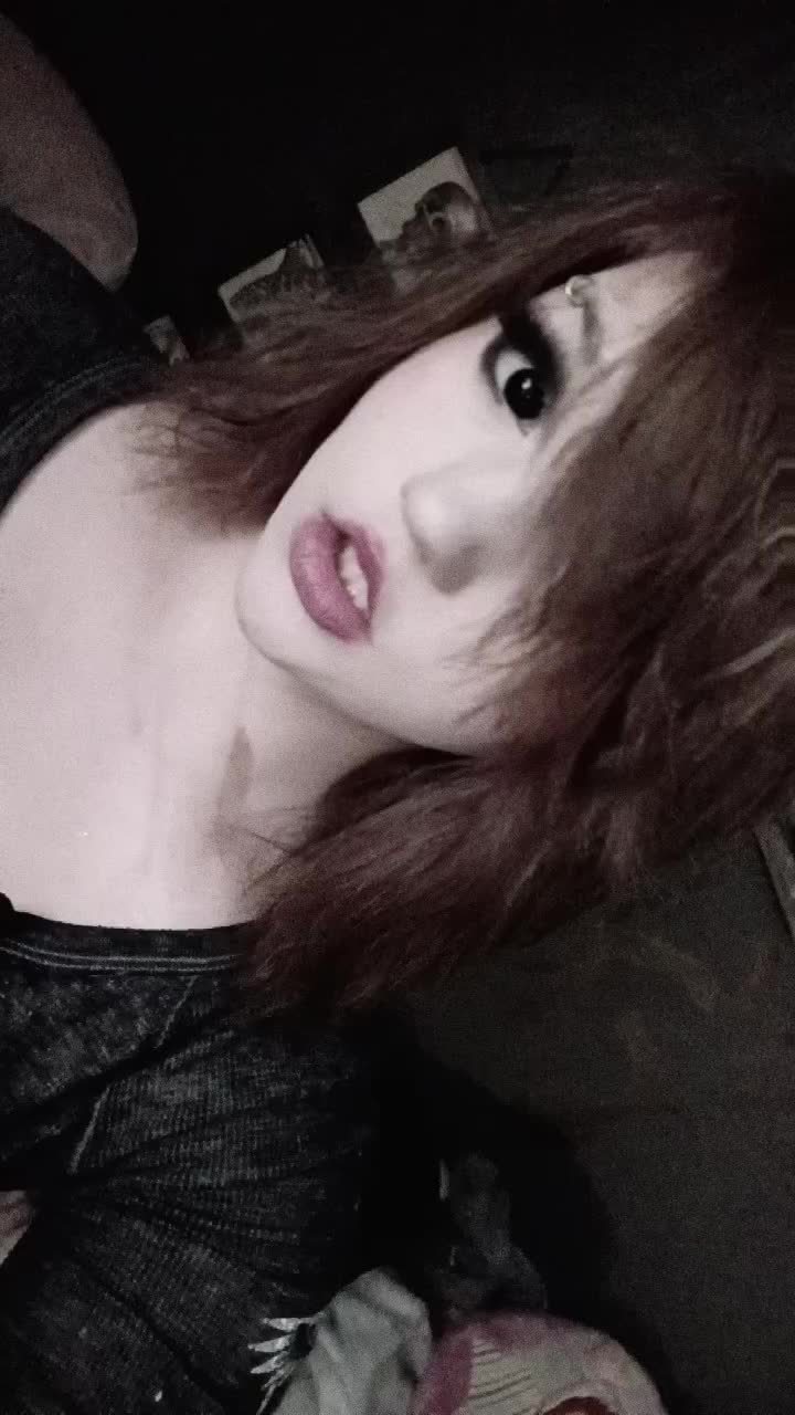 @Xxpierced princessxX