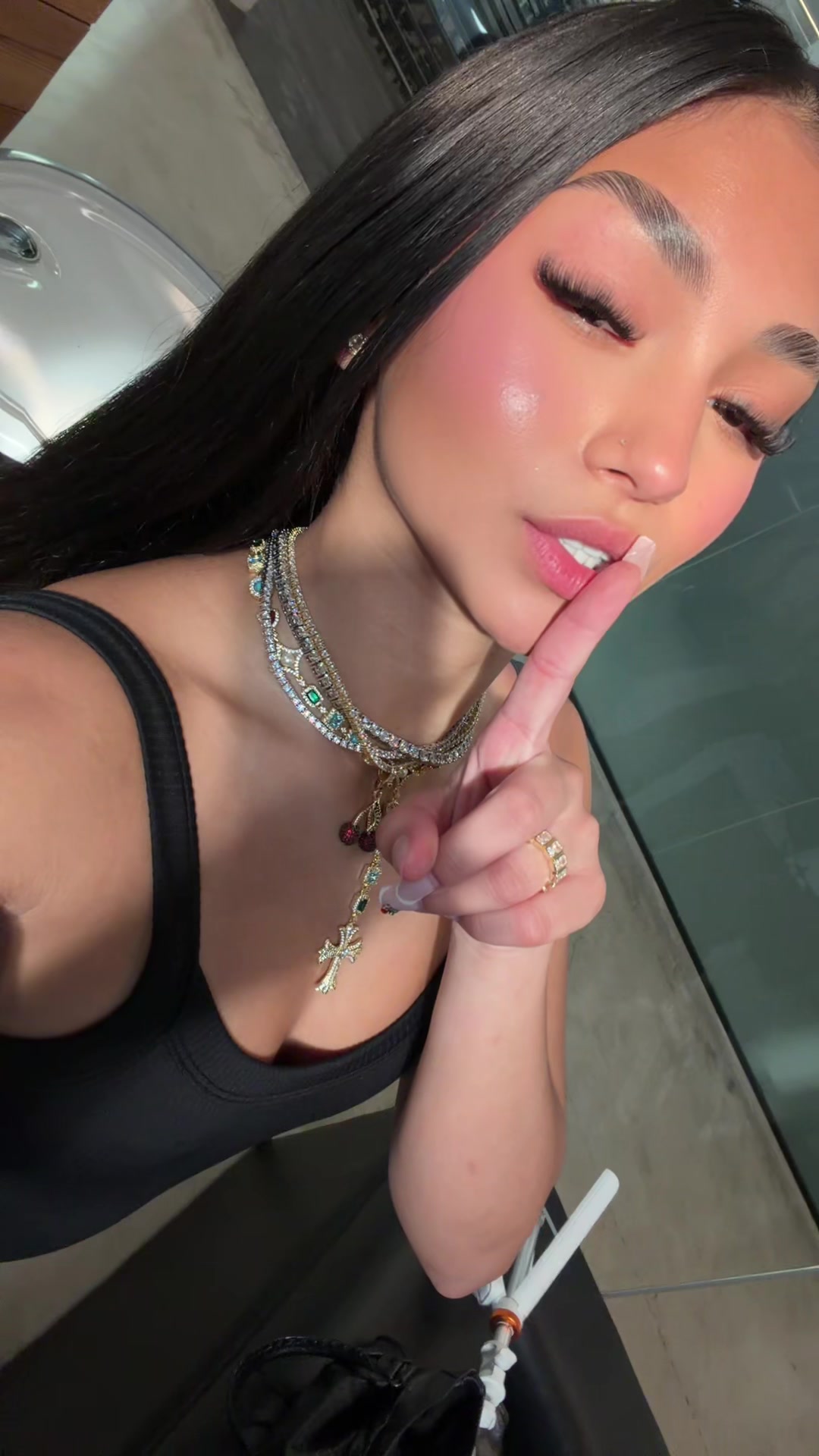 @Julieee🍒