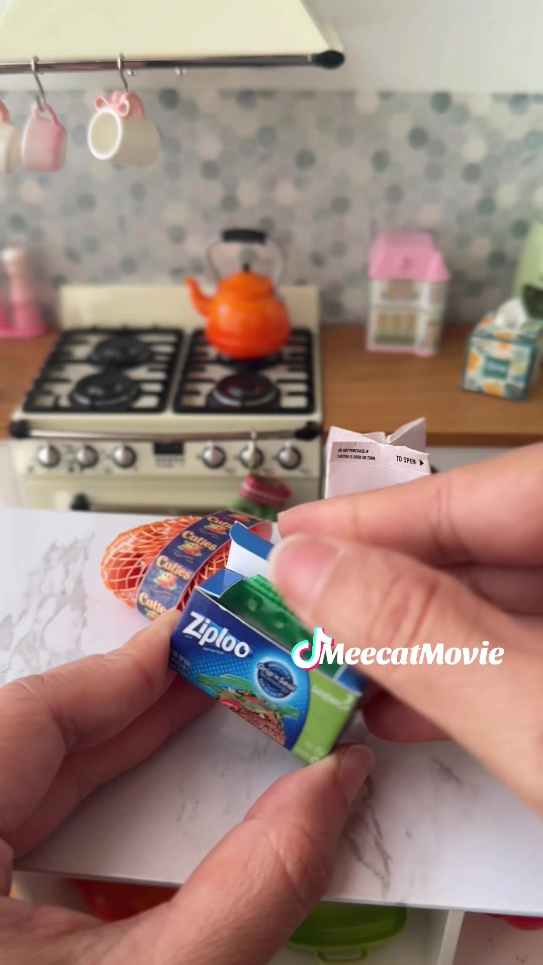 @Meecat