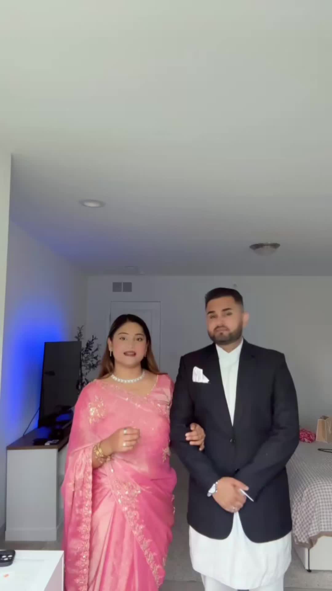 @Dipshikha