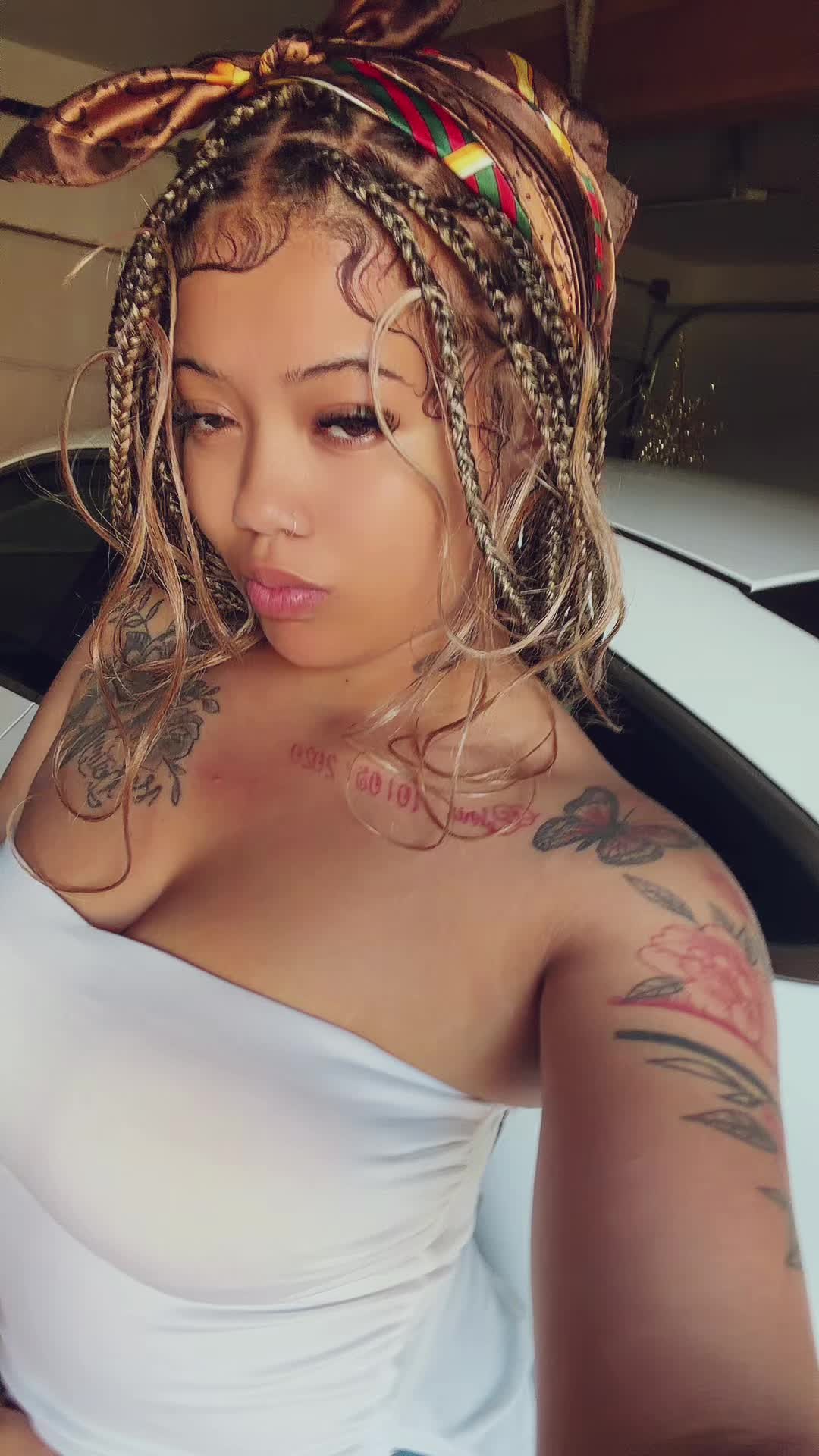 @olyviadestiny