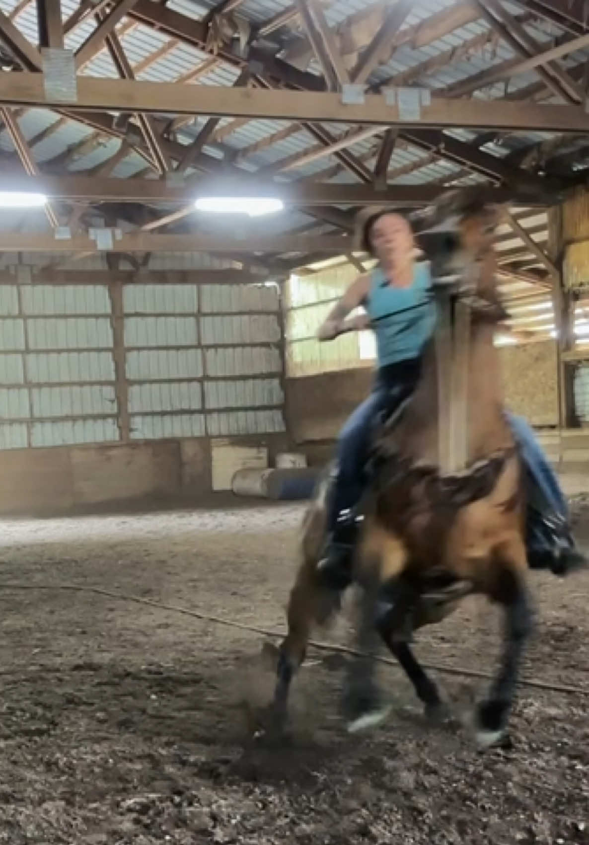 @SAMANTHA | BARREL RACING