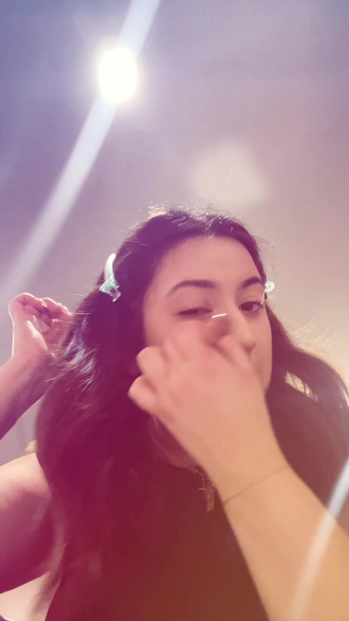 @sabrina