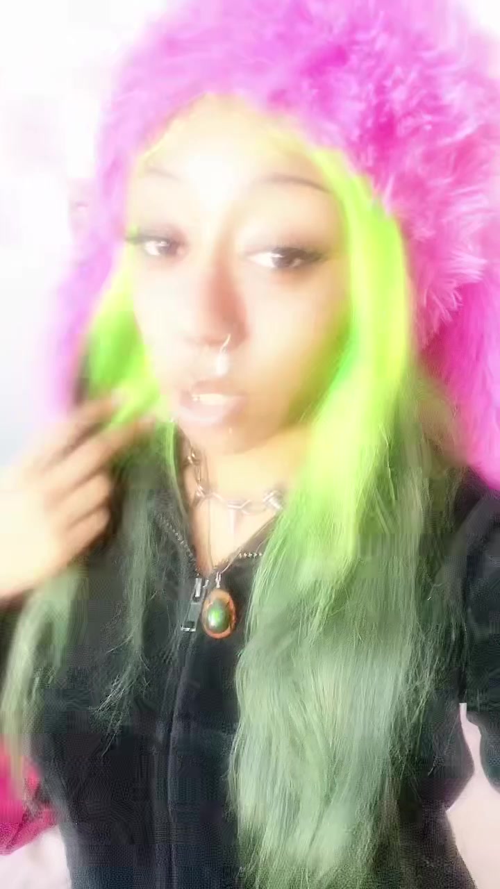 @Mina Savage