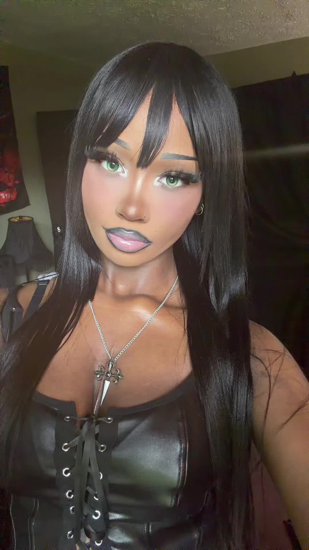@myladylune