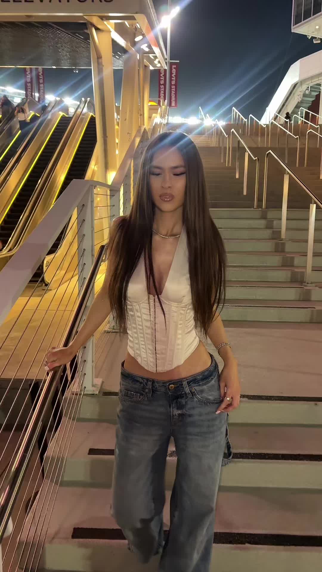 @alyssacourtnei