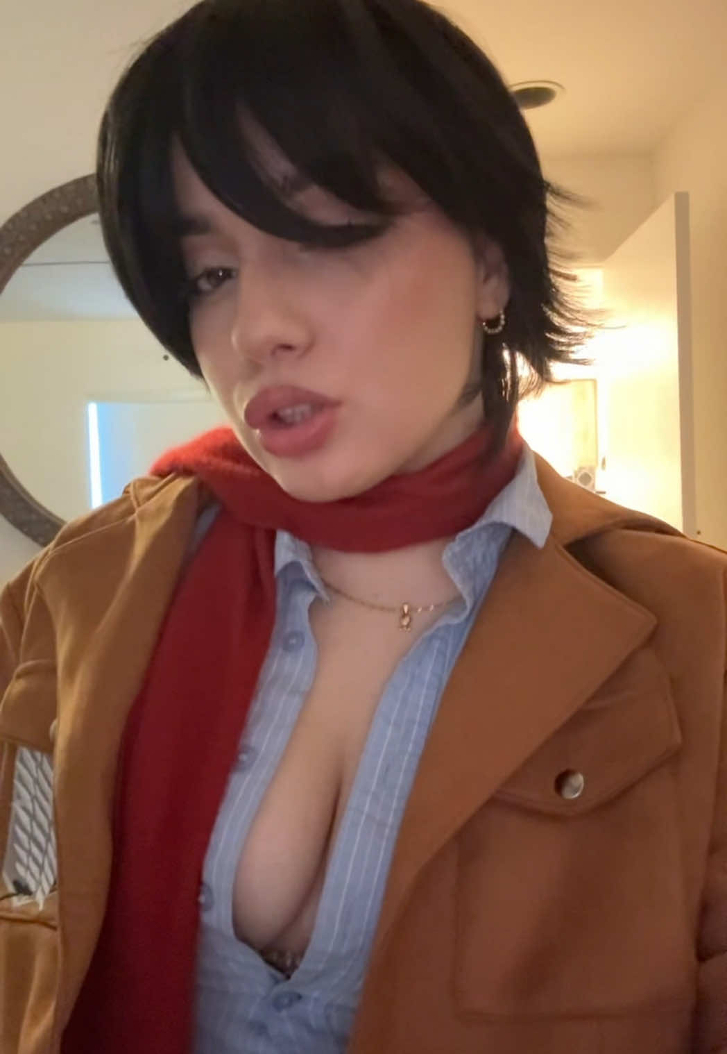@Amelia🧣
