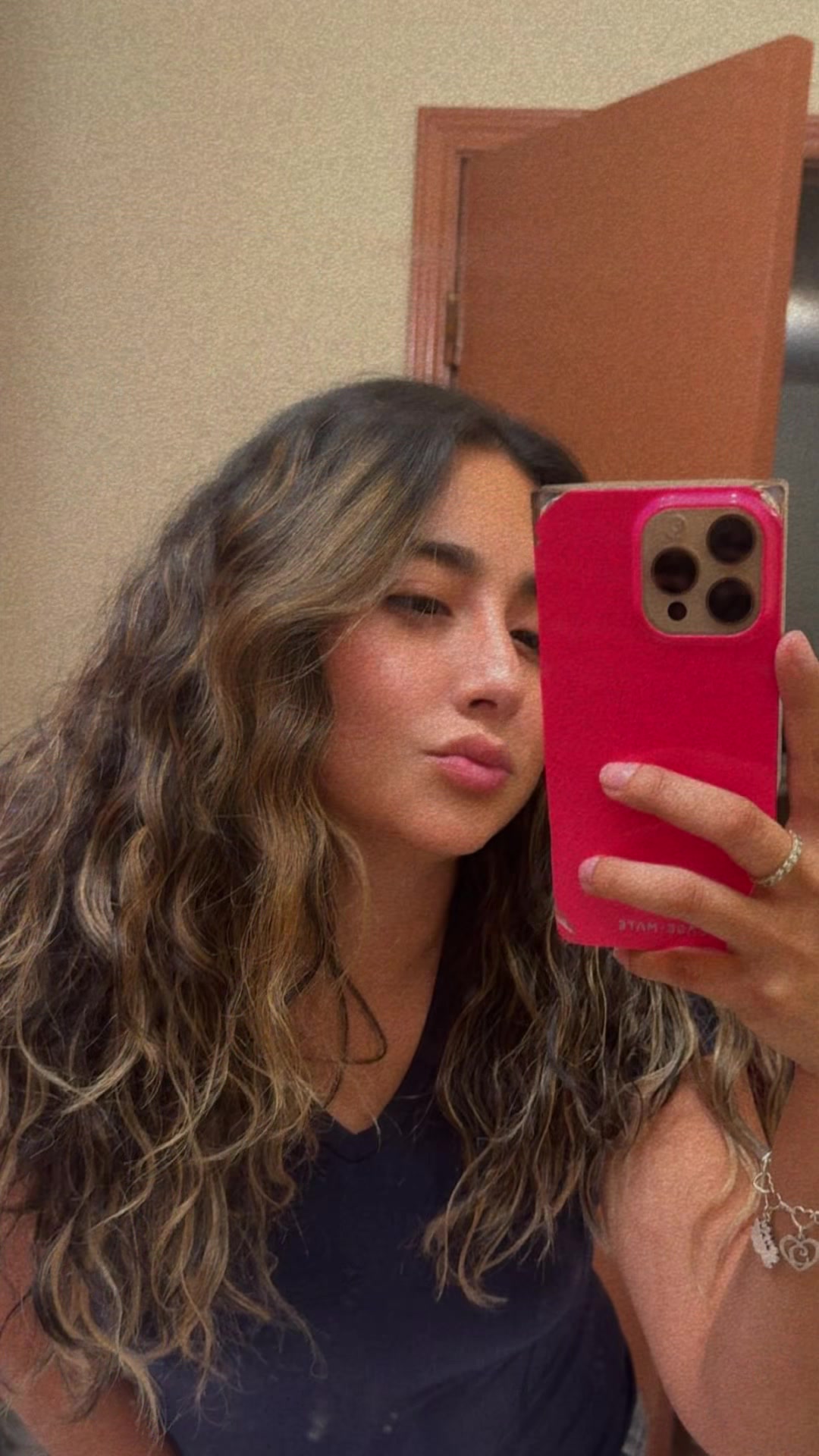 @Claudia Martinez