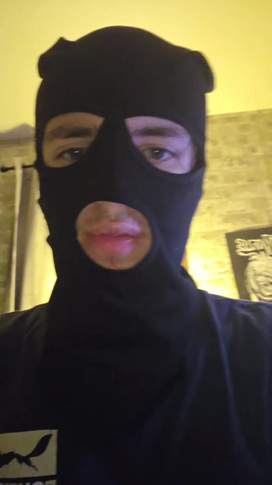 @M