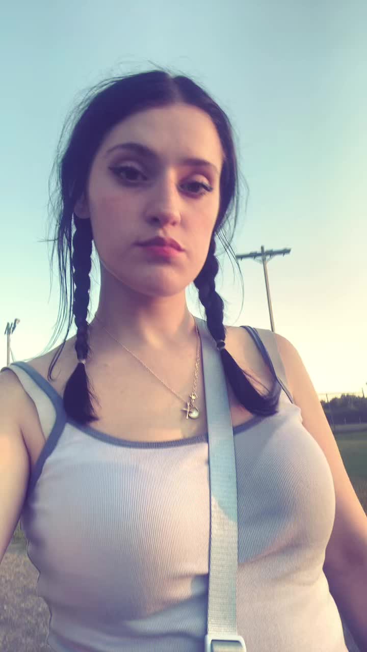 @fiona 🦢🪸🫧