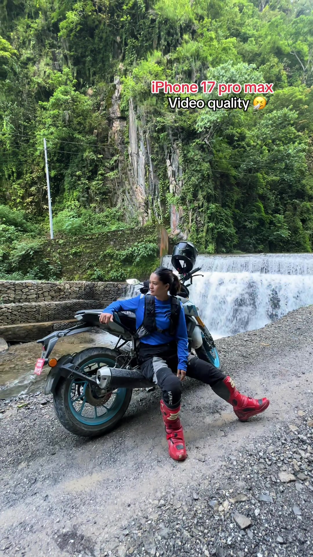@Rc.rijal🌼🖤❤️