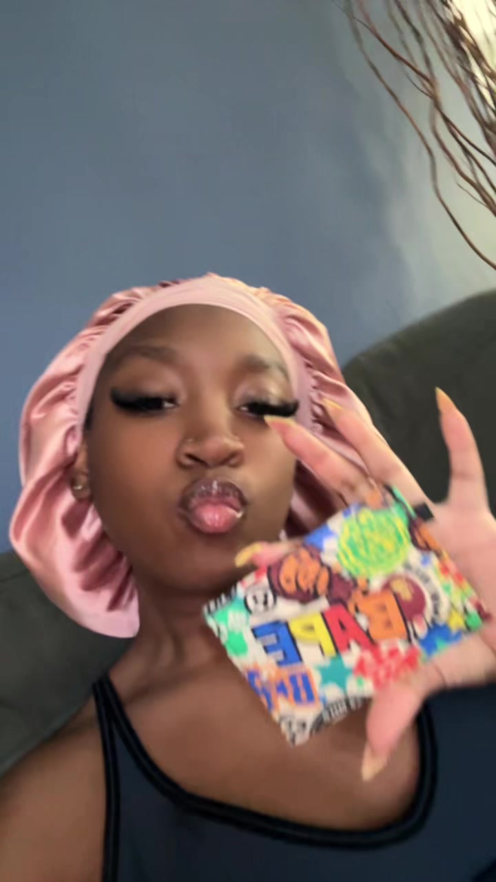 @Kj
