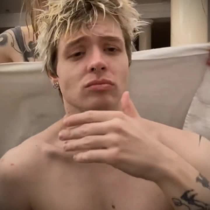 @log1cc
