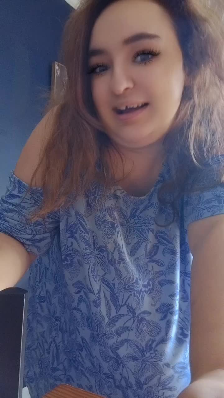 @LucyThiel.