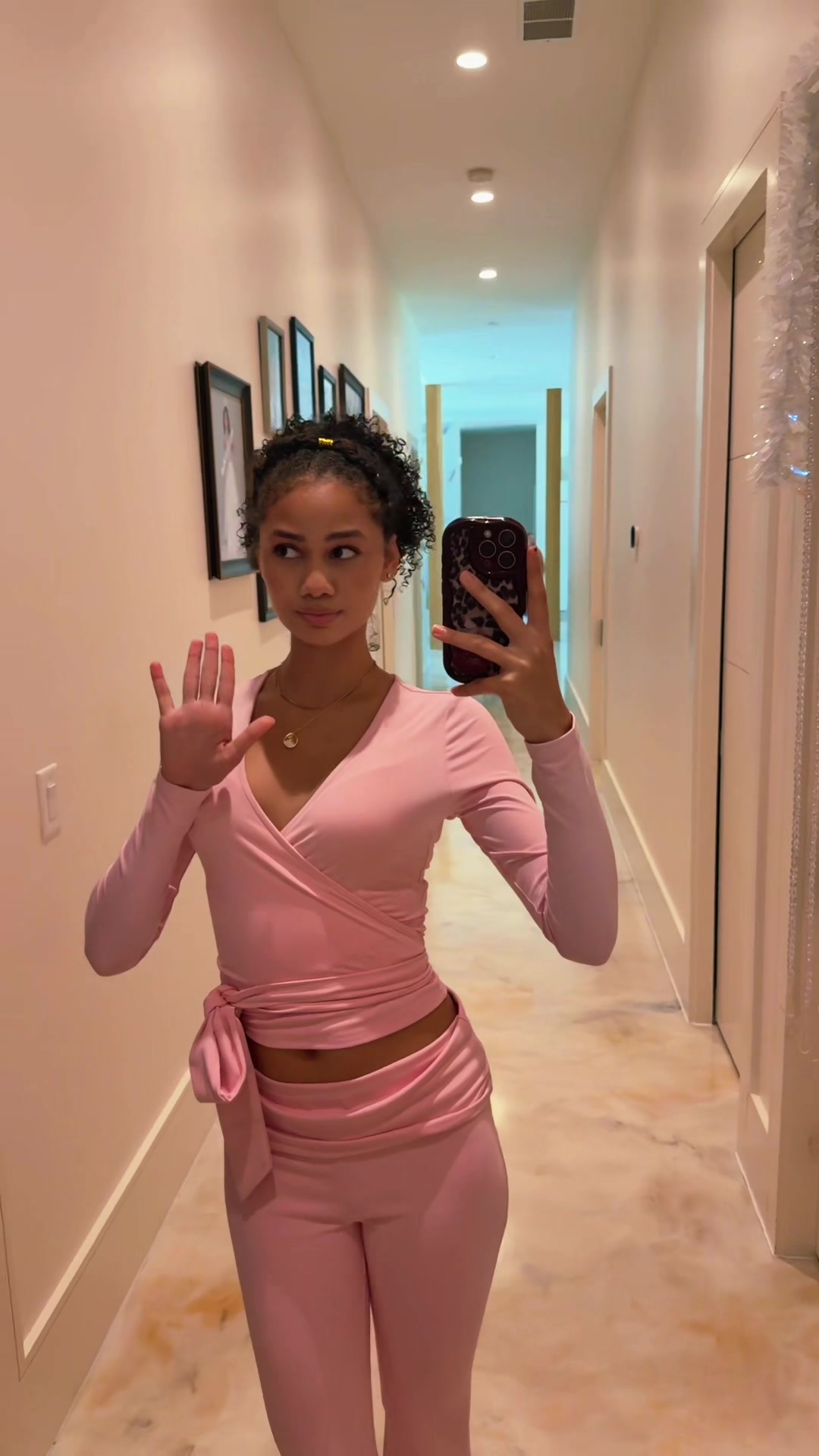 @IZABELA ROSE