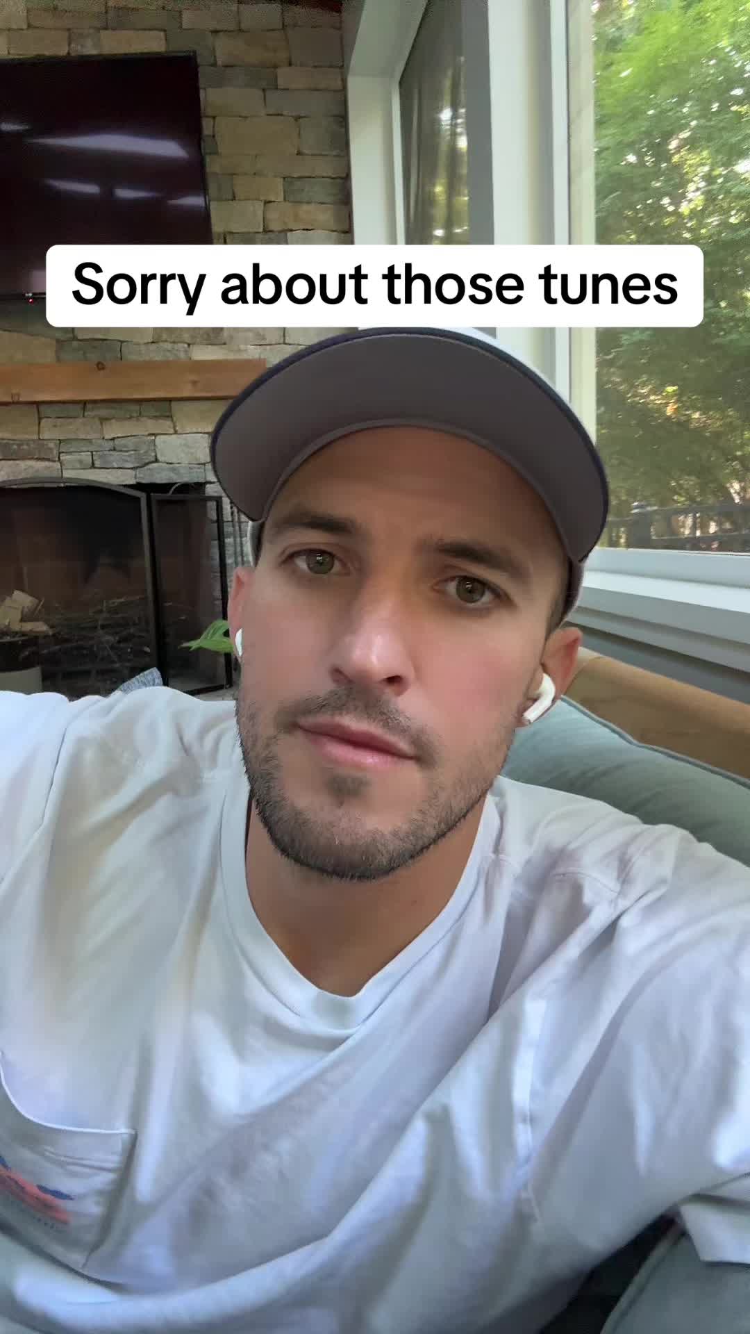 @Johnnyhilbrant