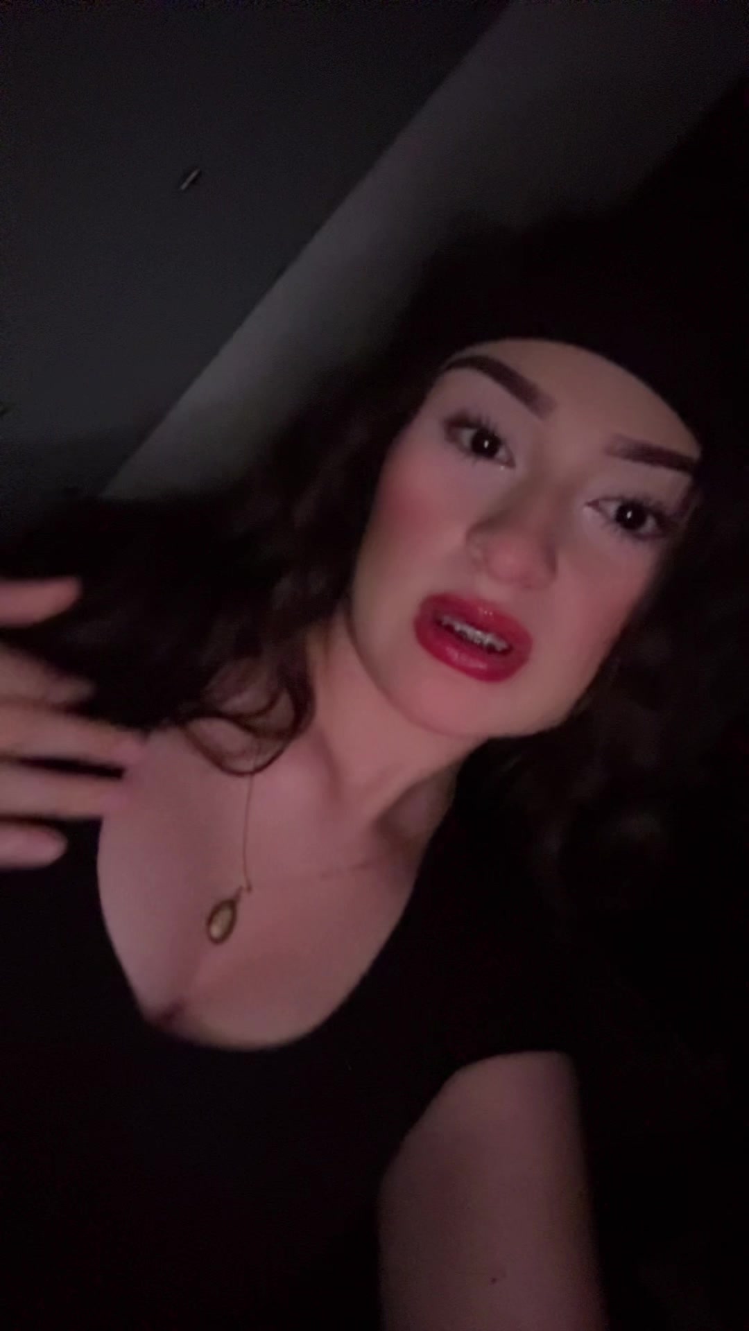 @jasminvvazquez