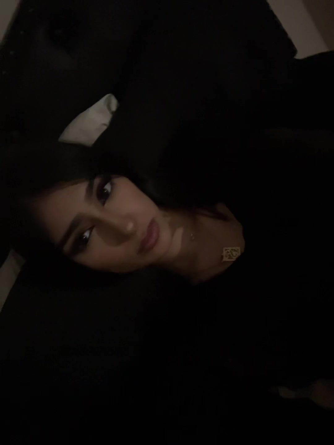 @️