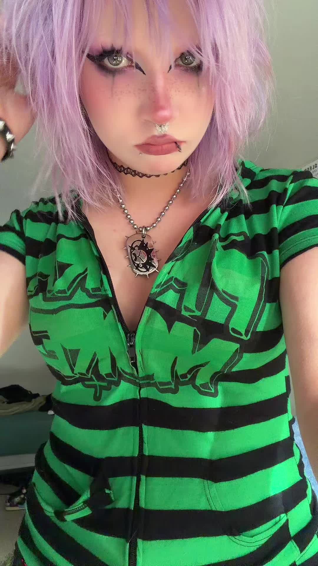 @toofs
