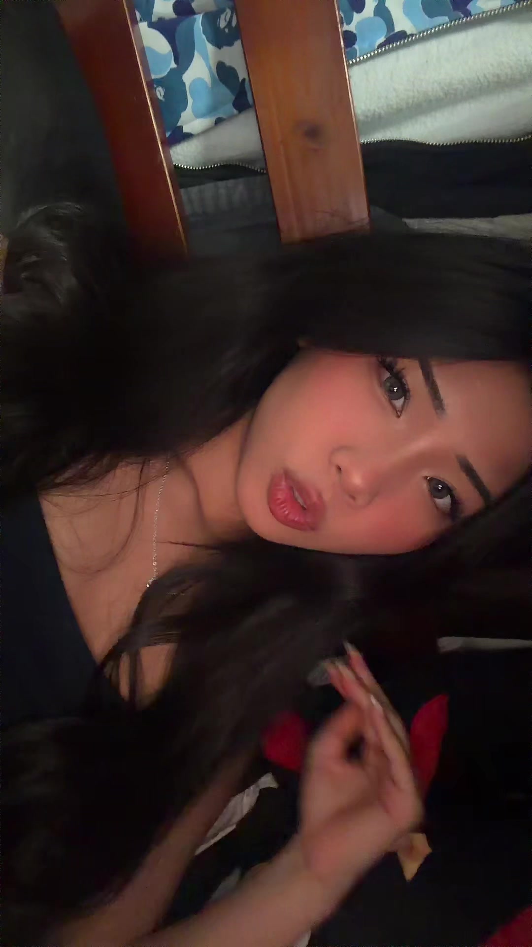 @Chloe