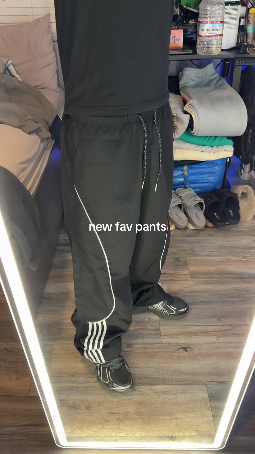 @parannoyed_