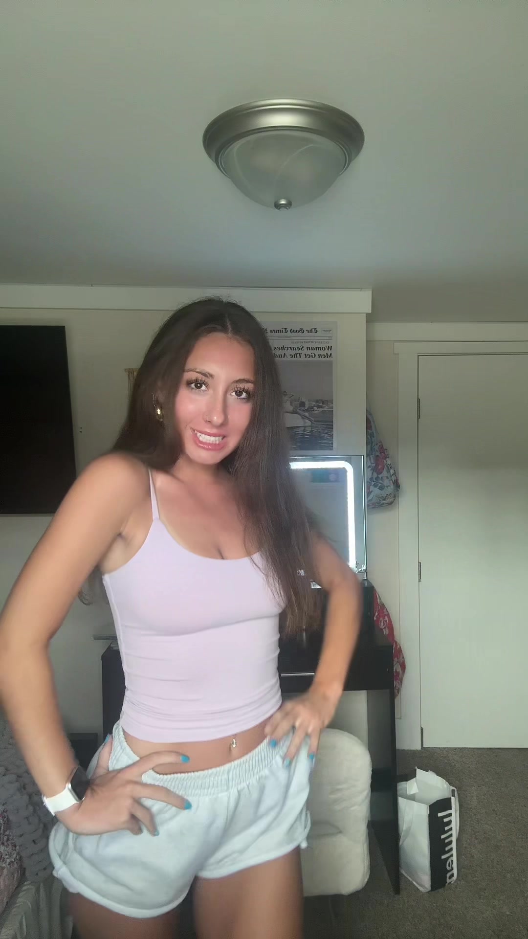 @weirdgirIhotbod