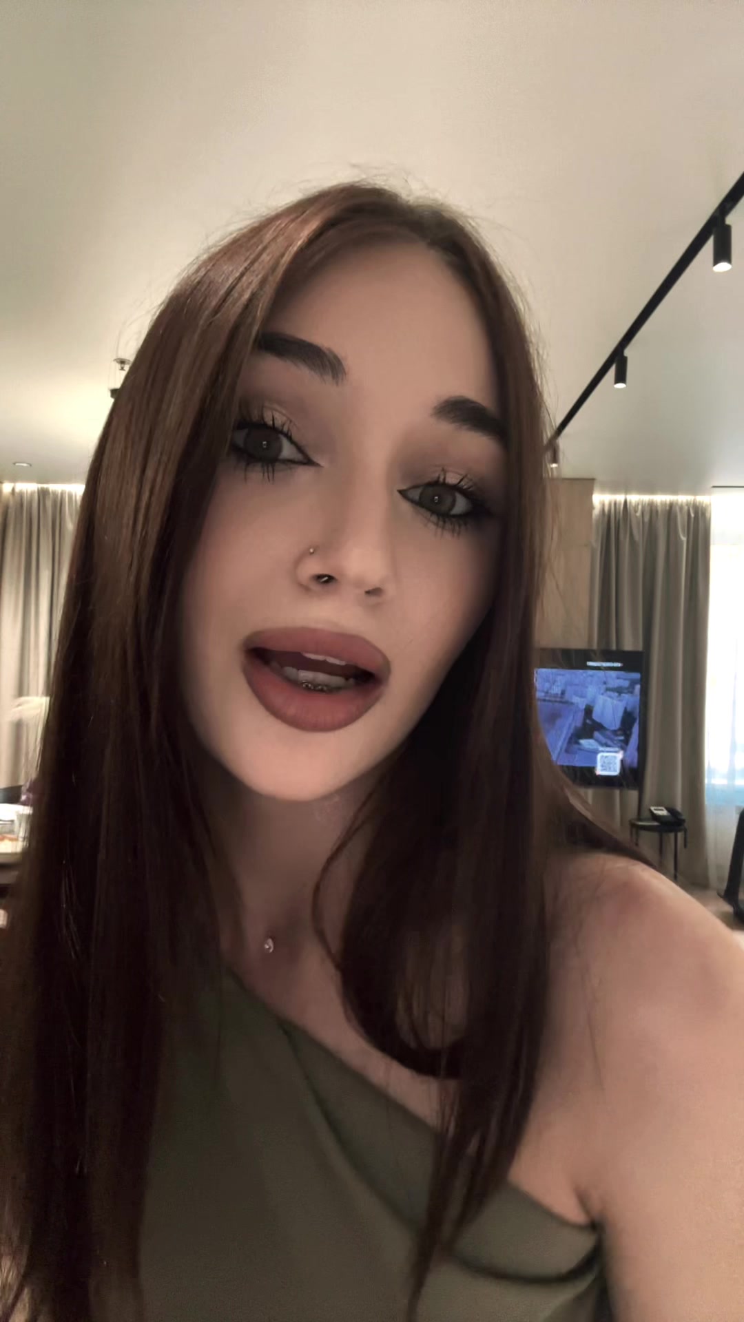 @llizzonn