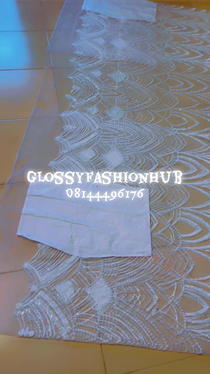 @Glossy Fashion Hub