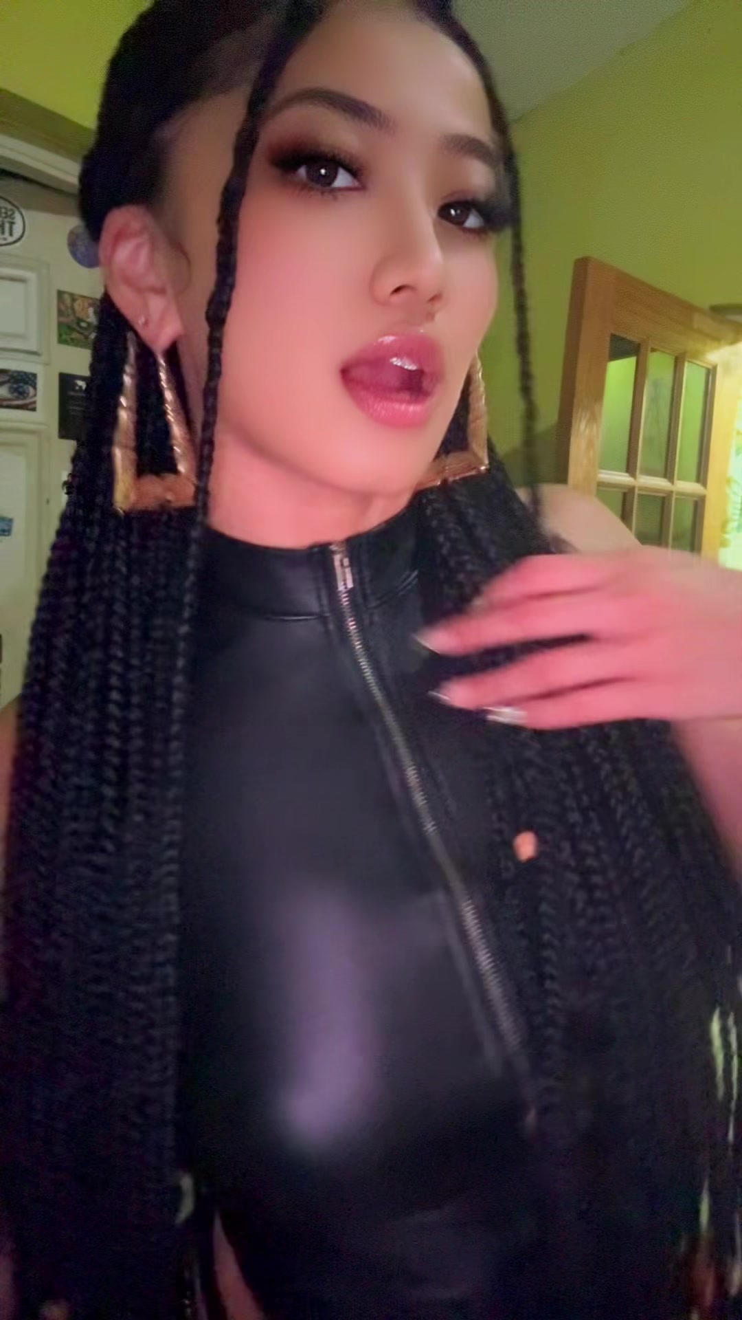 @waka