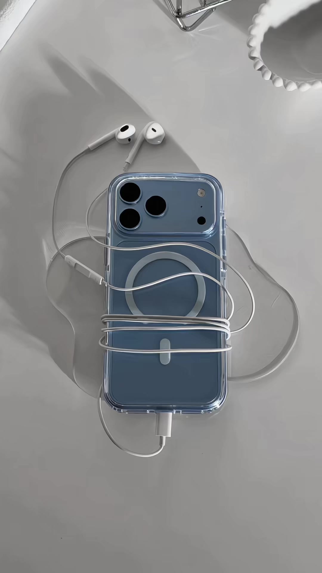 @𝑴𝑨𝑹𝑳𝑺 & 𝑪𝑶.