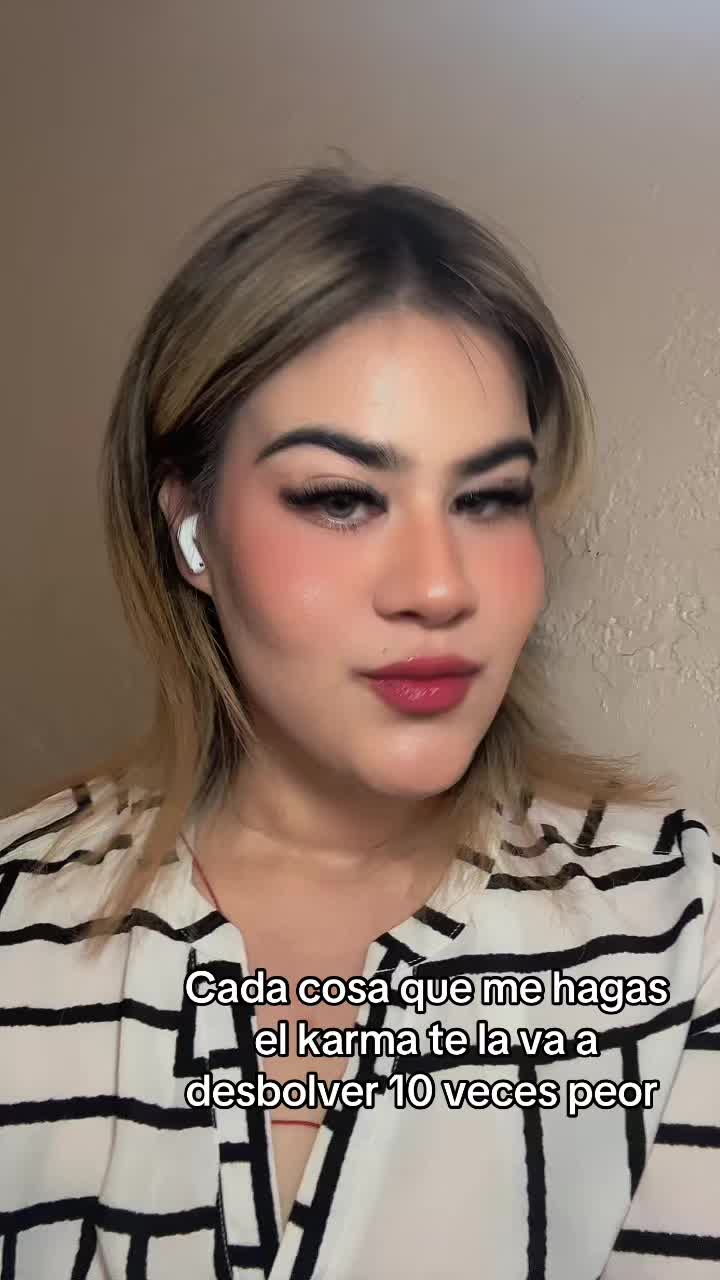 @LAURA  CH&Aacute;VEZ ❤️