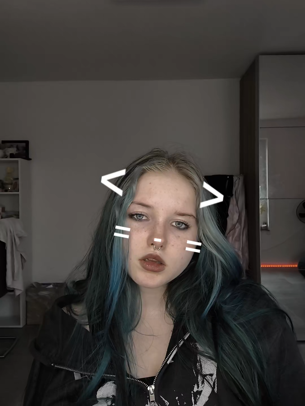 @Angelixx👽