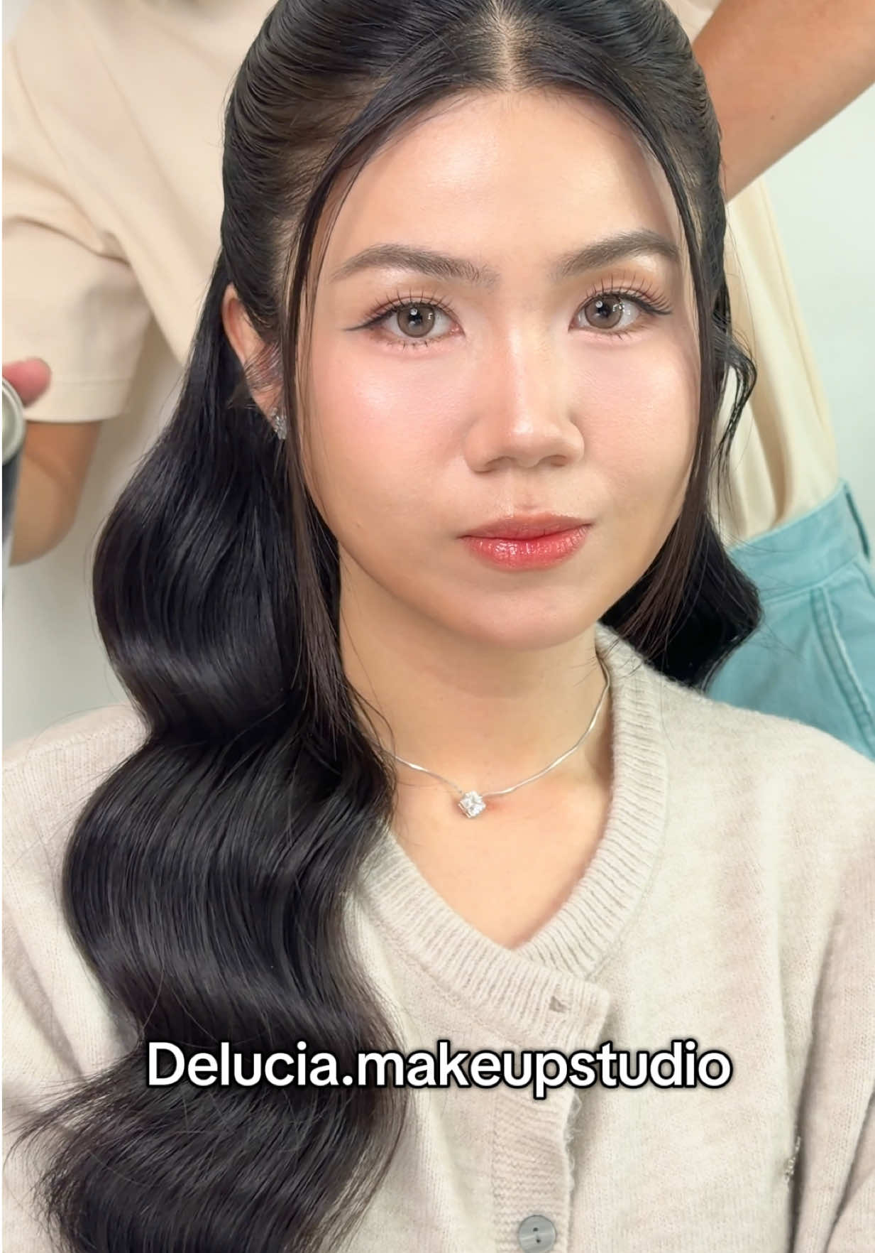 @Delucia.makeup studio