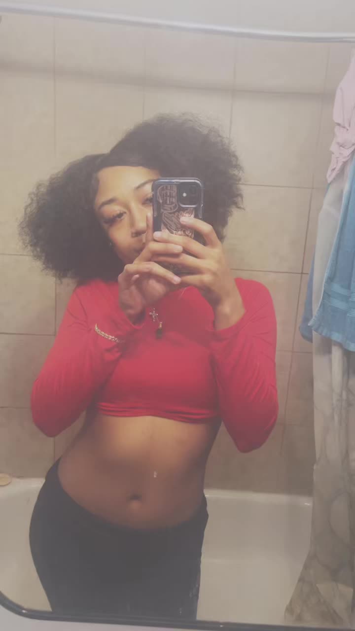 @ARIANA.STARRR
